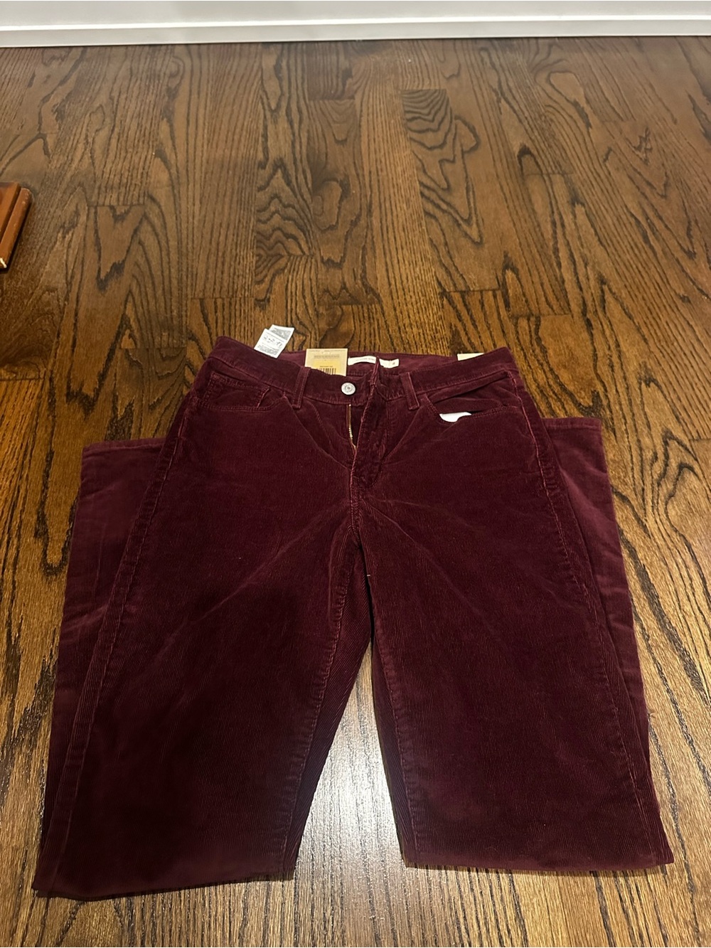 Levi's Women's Straight Leg Corduroy Jeans - Deep Burgundy